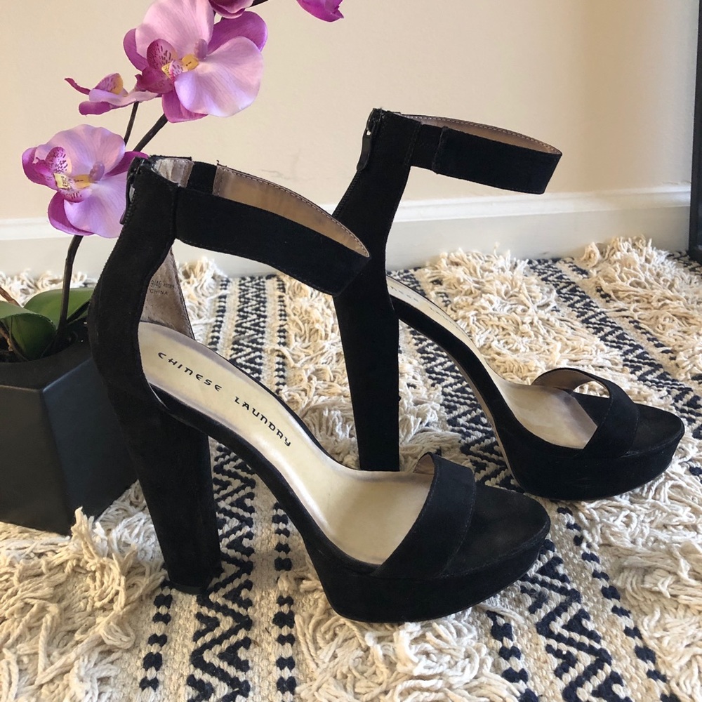 Chinese Laundry Black Suede Platform Heel, Size 9